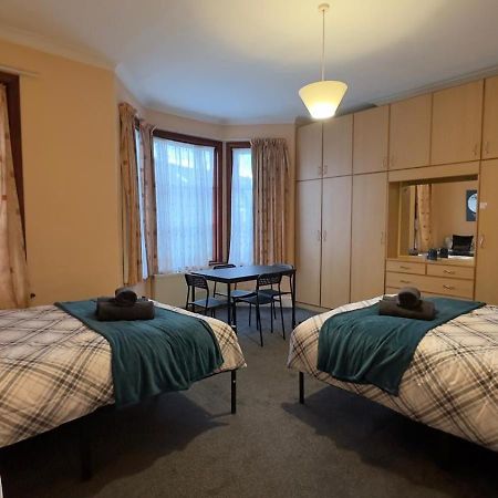 25 Minutes To Central London Rooms 35 Zimmer foto