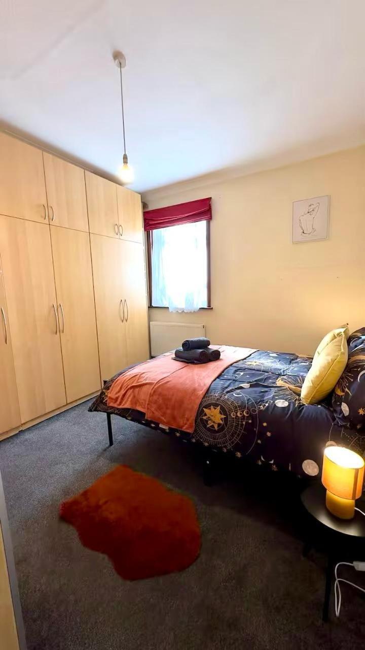 25 Minutes To Central London Rooms 35 Exterior foto